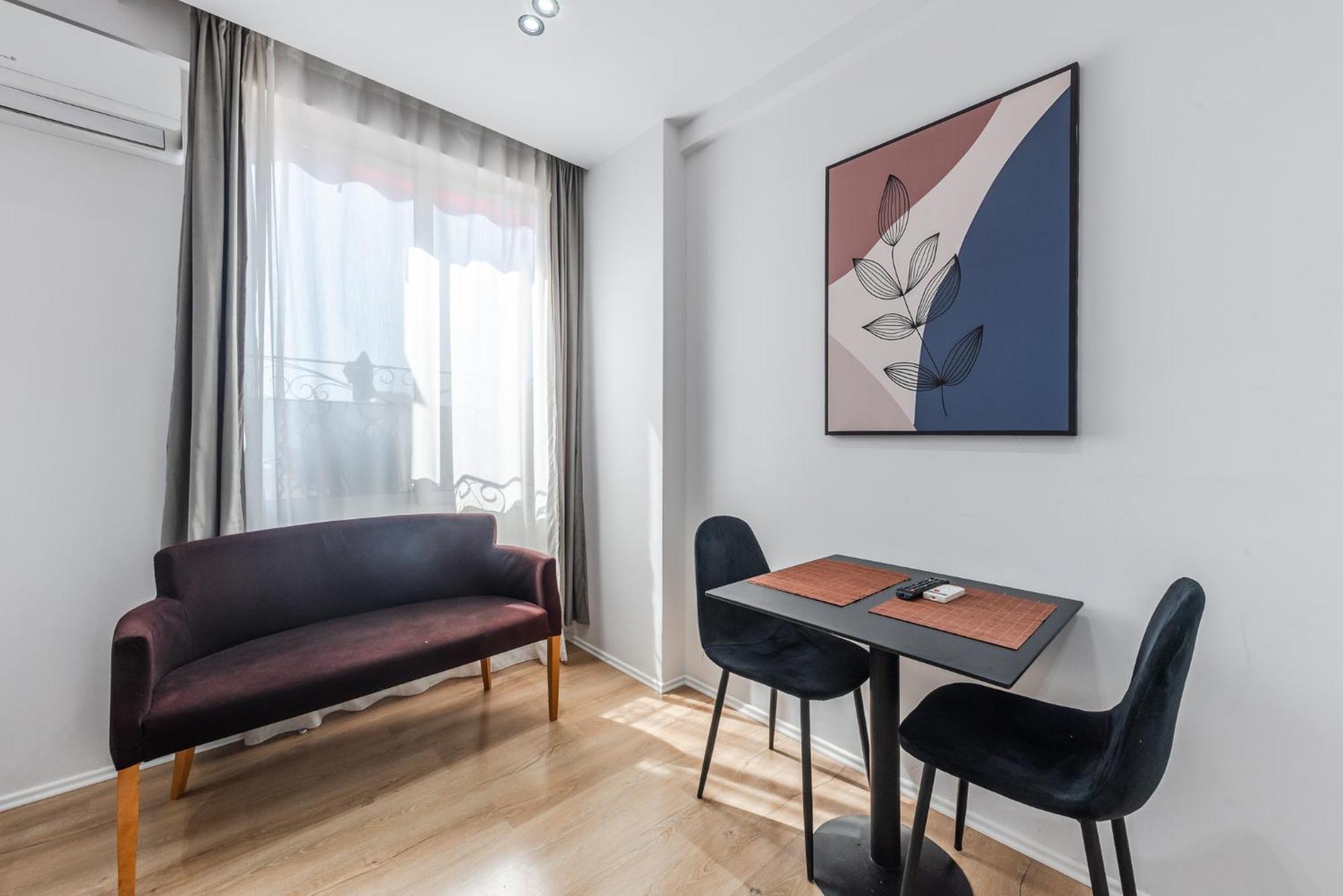 Atelier Apartments By Kondo Stays Tirana Kültér fotó