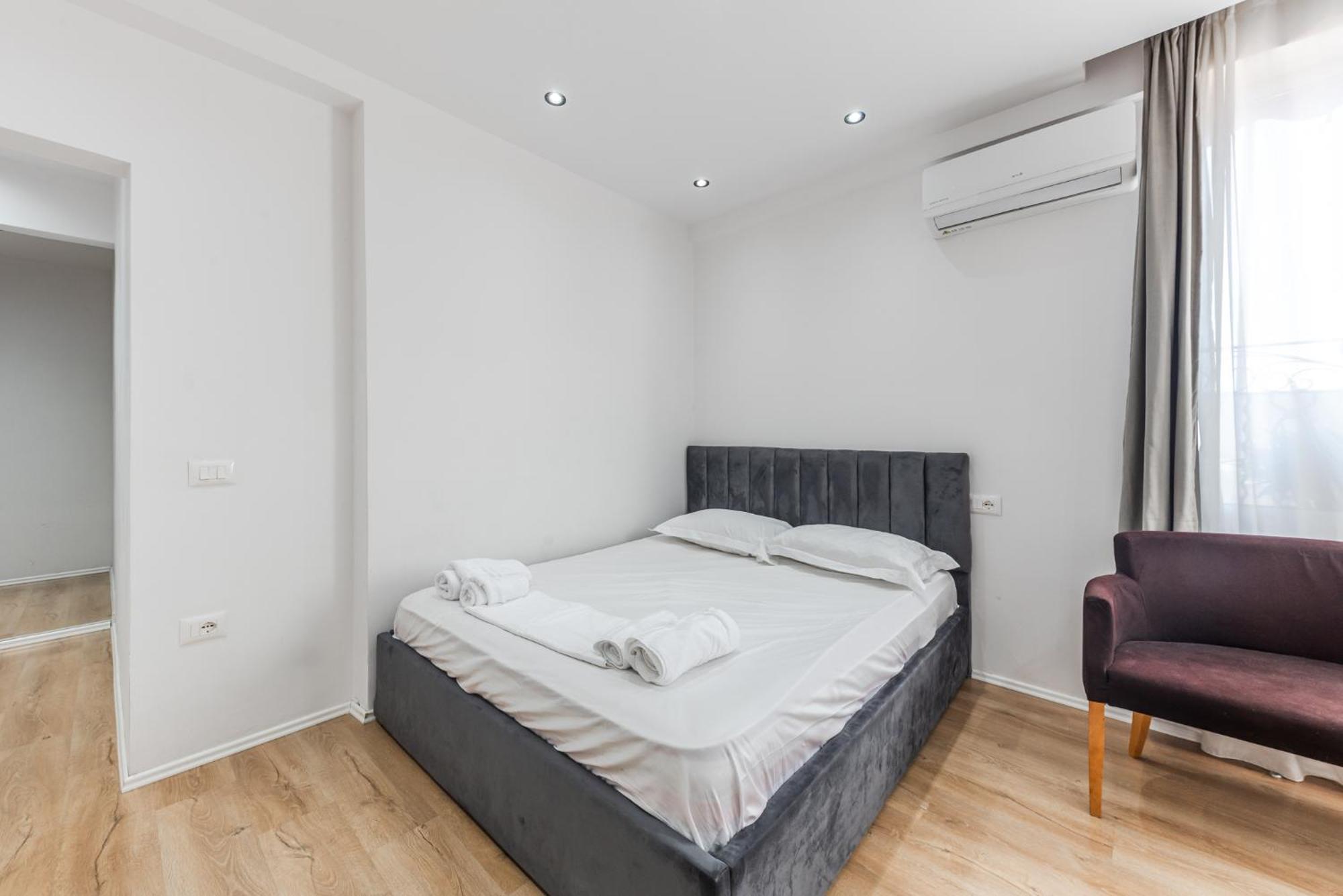 Atelier Apartments By Kondo Stays Tirana Kültér fotó