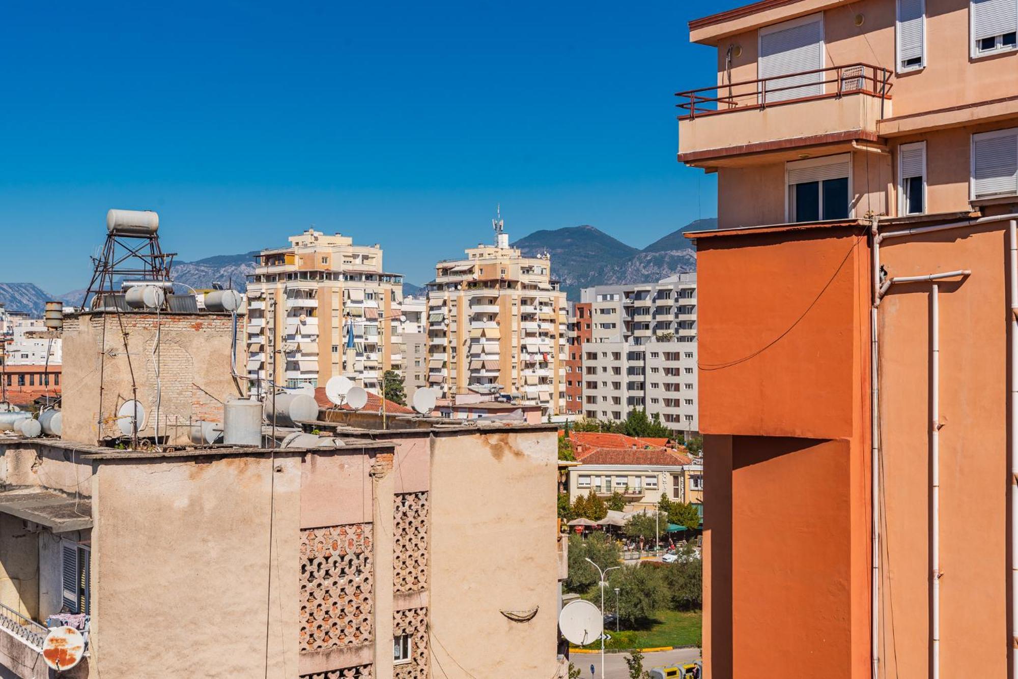 Atelier Apartments By Kondo Stays Tirana Kültér fotó