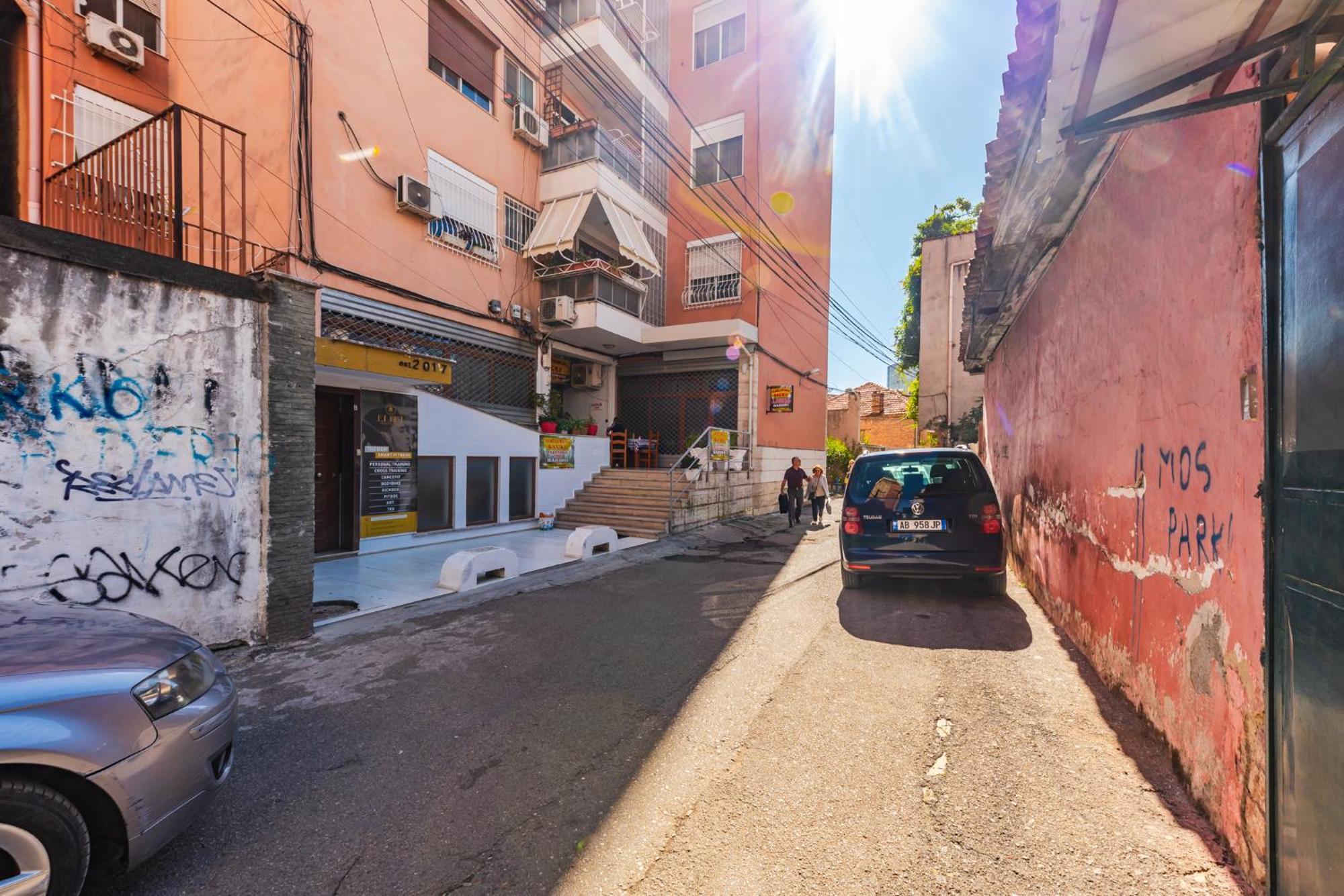 Atelier Apartments By Kondo Stays Tirana Kültér fotó